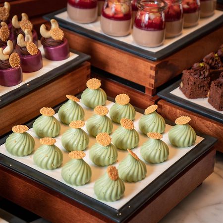 Holiday Inn Chongqing Guanyinqiao By Ihg エクステリア 写真