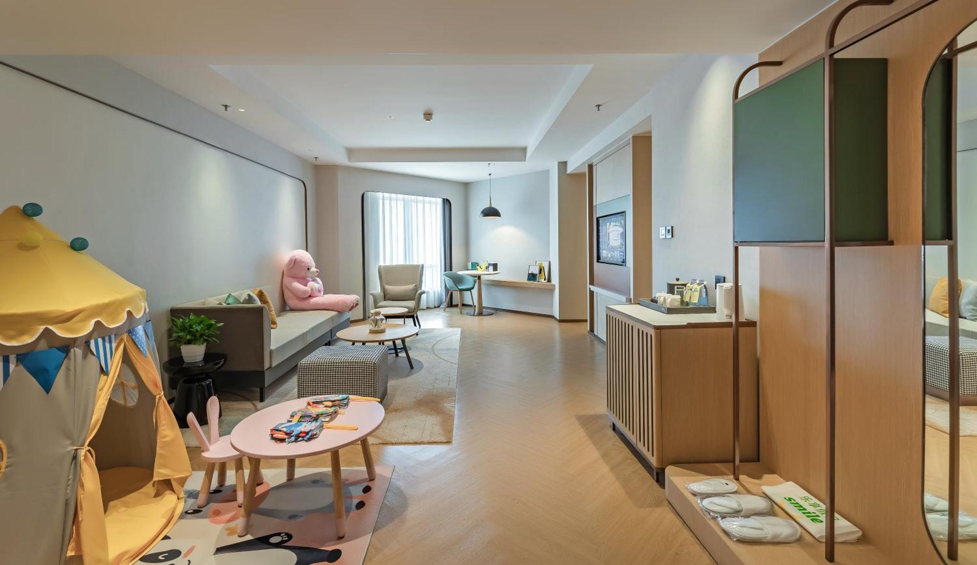 Holiday Inn Chongqing Guanyinqiao By Ihg エクステリア 写真