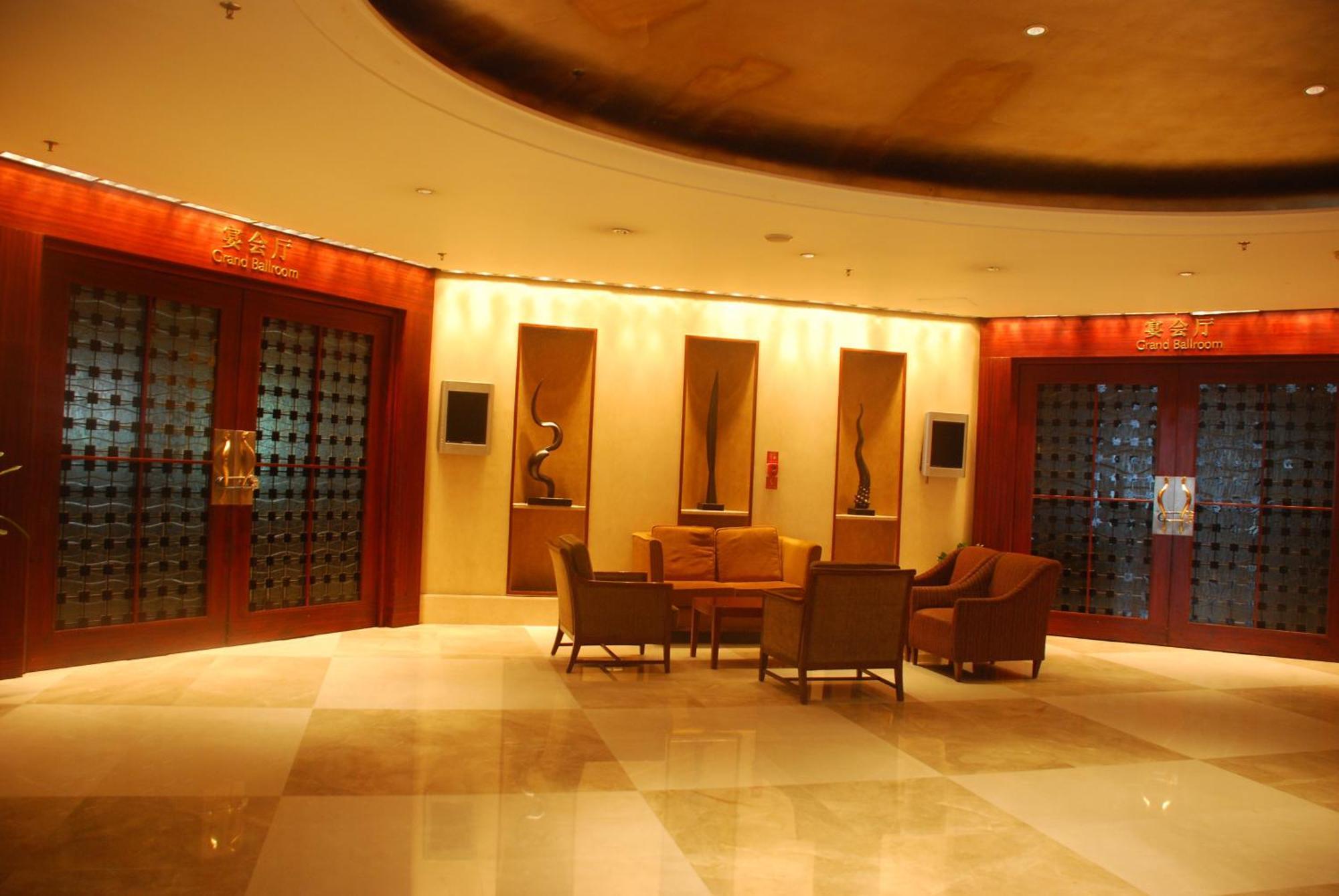 Holiday Inn Chongqing Guanyinqiao By Ihg エクステリア 写真